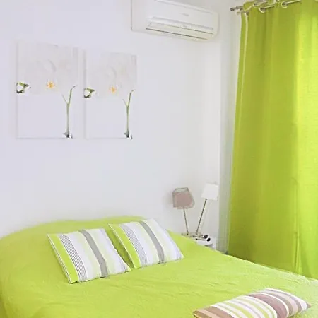 Apartment Indigo