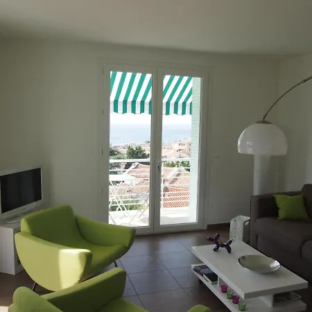 Apartment Indigo